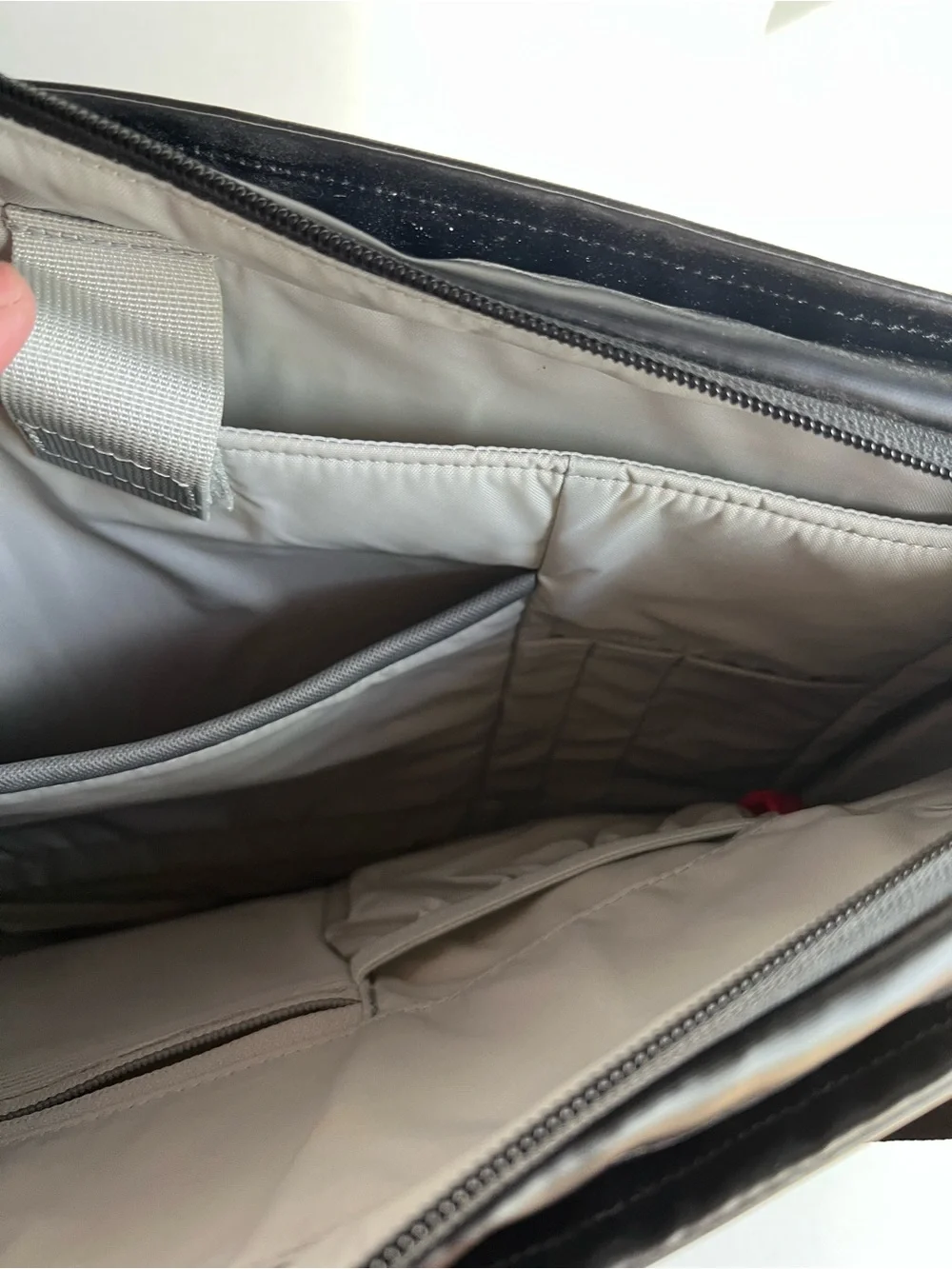 OSPREY sleek laptop